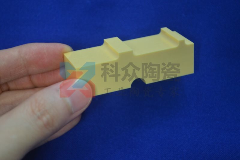 氧化鋯在工業(yè)陶瓷上的應(yīng)用(多圖)