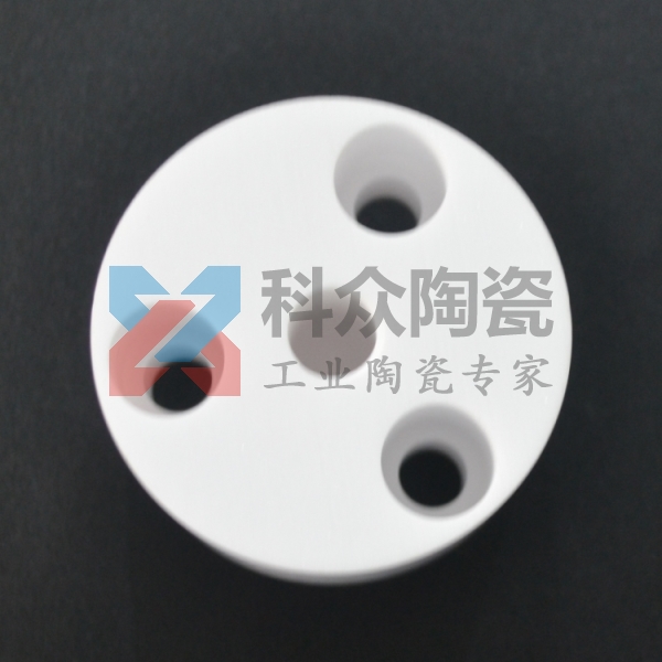 氧化鋯陶瓷高溫抗折強(qiáng)度與什么有關(guān)?