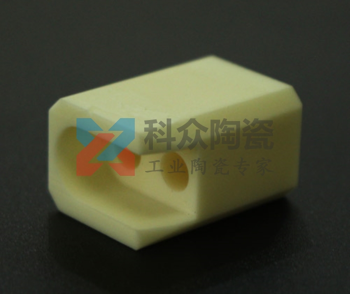 氧化鋁陶瓷有那三個顯著的優點?